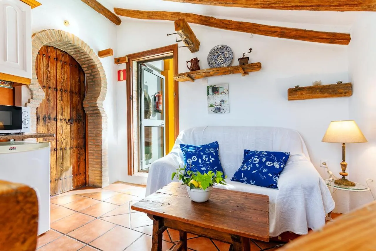 Atico El Pasero Con Solarium Y Barbacoa Alcaucin 0*,