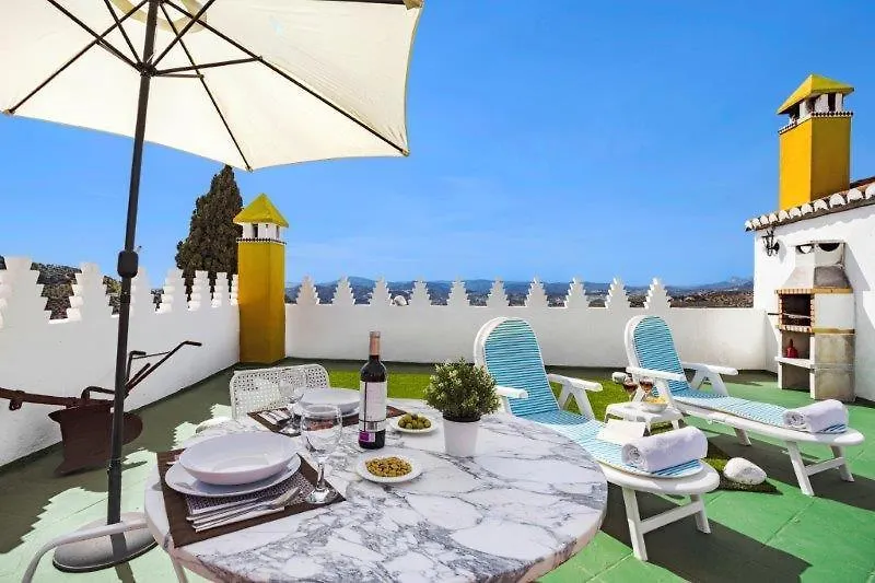 Atico El Pasero Con Solarium Y Barbacoa Alcaucin Spain